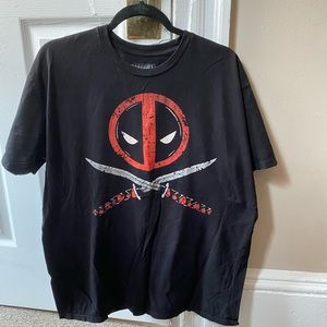Men’s Marvel Deadpool T-Shirt Size XL
